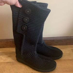 Authentic UGG Black Cardi Tall Chunky Boots Size 9